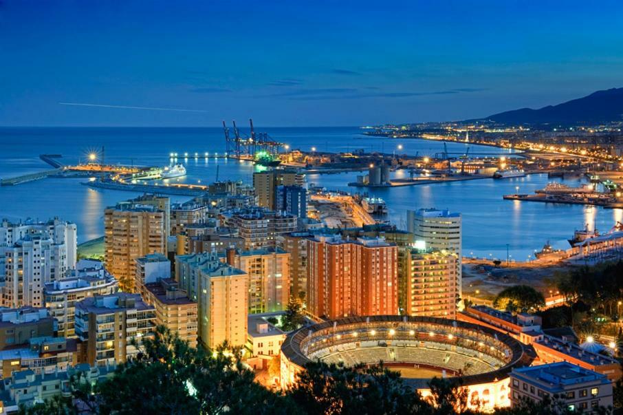 Apartamento El Anden De La Estacion Malaga Exterior photo